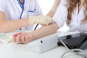 לחץ דם גבוה בנשים לחץ דם גבוה בנשים